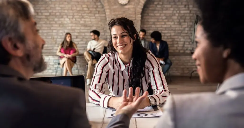 Linguagem Corporal na Entrevista de Emprego: entenda a importância